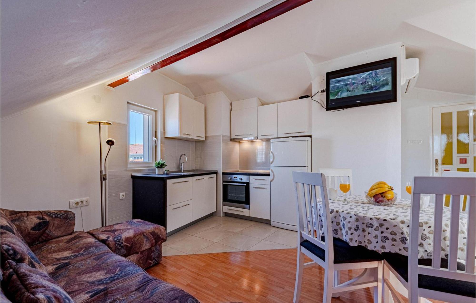 Beautiful Apartment In Vela Luka With Wifi Esterno foto